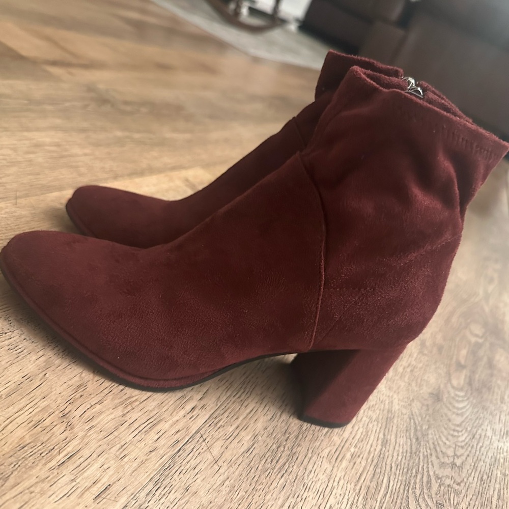 Marc Fisher Burgundy Suede Block Heel Ankle Boots